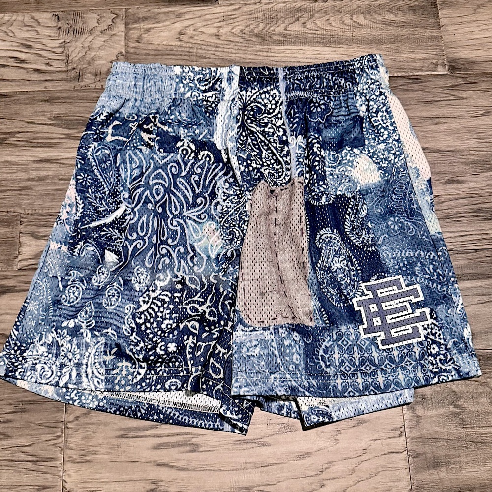 Eric Manuel summer 2024 blue Paisley shorts, size XL